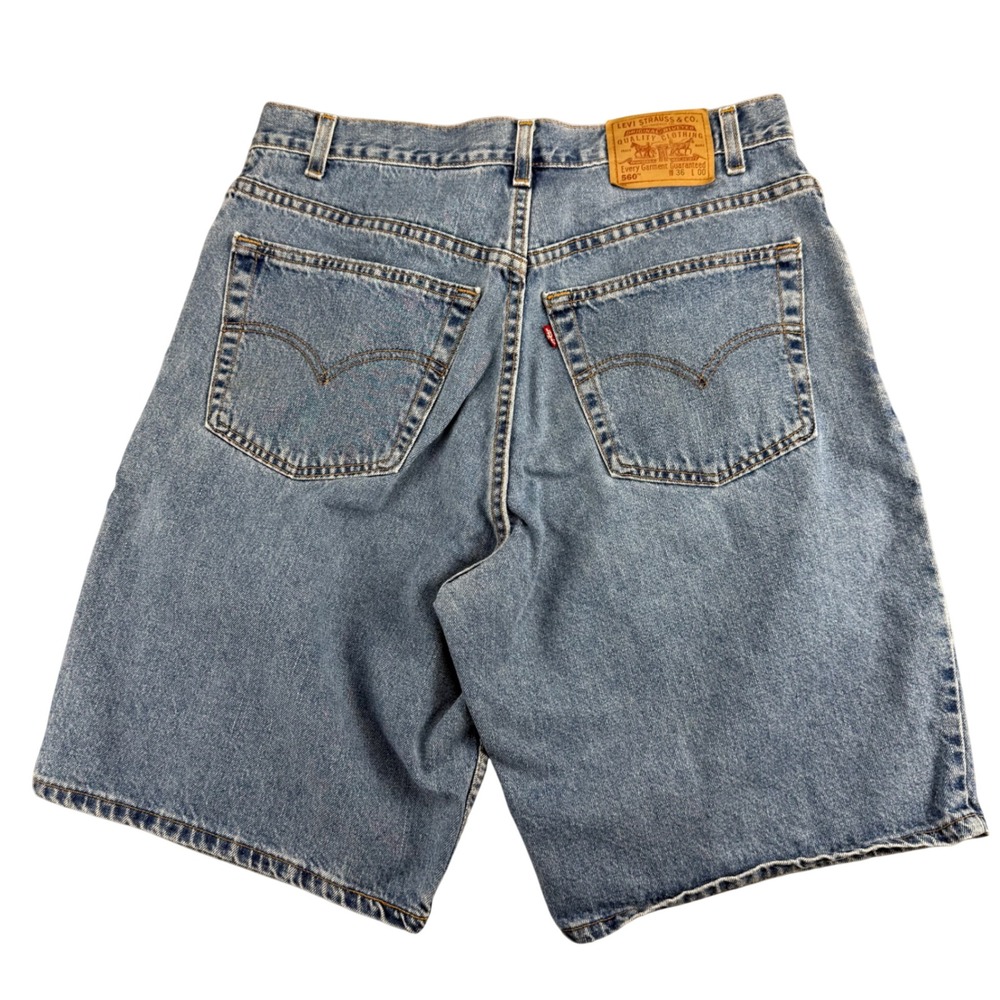 Vintage Levis 560 Loose Fit Denim Shorts Mens 36 Blue Made in USA 90s Jeans Y2K - Picture 2 of 15